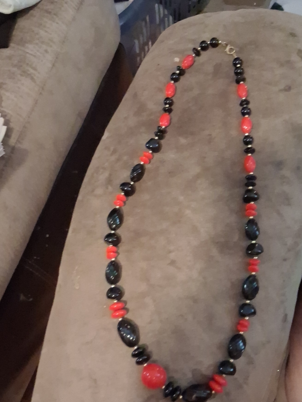 Handcrafted Black and Red Bead Necklace - Women Jewelry